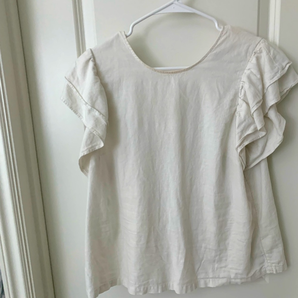 Classic flutter sleeve linen sleeveless top